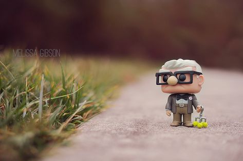 Photography Project Inspiration - The Toy Project by Melissa Gibson via Click it Up a Notch Memory Projects, Trendy Toys, Miniature Photography, Toy Photography, Bad Photos, Project Inspiration, Toys Photography, Photography Projects, Old Toys