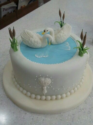 Swan Lake Cake, Swan Cakes, Water Cake, Lake Cake, Pond Cake, Swan Cake, Rodjendanske Torte, Peacock Cake, 17 Birthday Cake