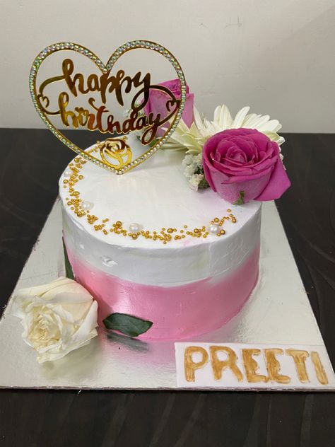 1 kg fresh mixed fruit cake with florql decoration and pink and golden theme Mix Fruit Cake Decoration, Mixed Fruit Cake Design, 1kg Cake Design Birthday, Mixed Fruit Cake, Fruit Cake Design, Mix Fruit, Cake Decorating Designs, Cake Designs Birthday, Mixed Fruit