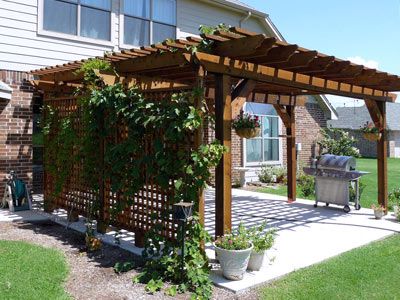 patio pergola photos | Pergolas: How to Build a Pergola - DIY Advice Blog - Family Handyman ... Pergola Modern, Vinyl Pergola, Outdoor Covered Patio, Pergola Ideas, Building A Pergola, Pergola Design, Wooden Pergola, Backyard Pergola, Have Inspiration