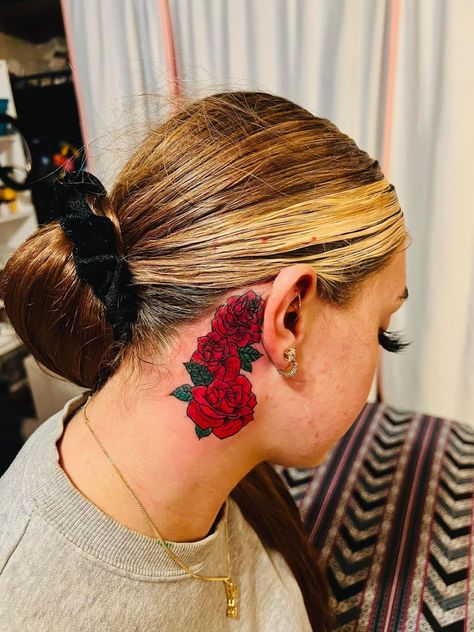 Rose Tattoo On Neck For Women, Red Rose Neck Tattoo, Red Roses Tattoo, Rose Neck Tattoo, Neck Tattoos Women, Red Rose Tattoo, Roses Tattoo, Pretty Tattoos For Women, Tattoo Design Book