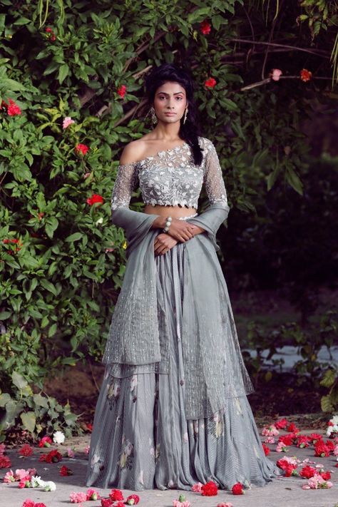 Off Shoulder Blouse With Sleeves, Latest Trendy Lehenga Designs, Off Shoulder Blouse Saree, One Shoulder Blouse Lehenga, One Shoulder Dress Indian, Off Shoulder Blouse Designs, Off Shoulder Choli, Off Shoulder Blouse Lehenga, Off Shoulder Saree Blouse