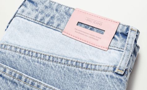 -5KG JEANS on Behance Experience Marketing, Identity Development, Jeans Details, Denim Fashion Women, Comfortable Jeans, Leather Label, Denim Branding, Brand Experience, Design System