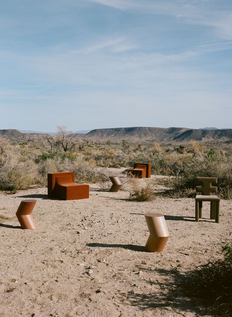 Outdoor Furniture Photoshoot Ideas, Furniture Outdoor Photoshoot, Furniture Outside Photoshoot, Product Photo Outdoor, Outdoor Furniture Photoshoot, Product Photography Furniture, Furniture Photography Styling, Outdoor Furniture Photography, Furniture Photoshoot Ideas