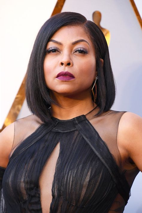 Taraji P. Henson Taraji P Henson Hairstyles, Before And After Photoshop, Beautiful Wedding Makeup, Angled Bob Haircuts, New Hair Look, Angled Bob Hairstyles, Best Hair Dye, Taraji P Henson, Celebrities Before And After