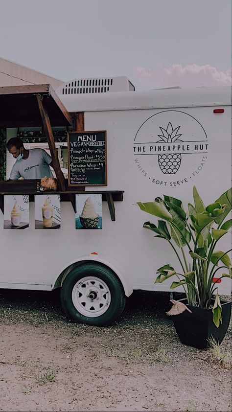 Spring Summer Aesthetic, Acai Recipes, Custom Food Trucks, Food Vans, Pizza Truck, Food Truck Menu, Pineapple Whip, Surf Coffee, Mobile Coffee Shop