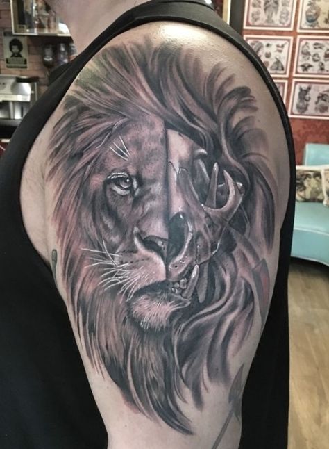 Lion Skull Tattoo, Half Skull Tattoo, Lion Sleeve, Small Skull Tattoo, Lion Skull, Skull Tattoo Flowers, Feminine Skull Tattoos, Skull Rose Tattoos, Half Skull