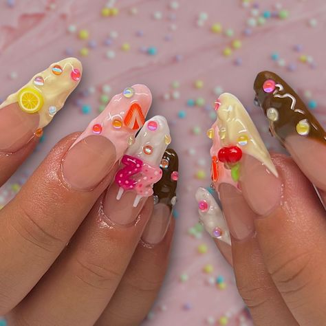 Cake Nails Design, Candy Theme Nails, 2023 Birthday Cake, Candy Nails Designs, Birthday Cake Nails, Birthday Nail Design, Kidcore Nails, Cake Nail Art, Dessert Nails