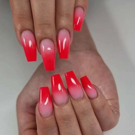 Red And Yellow Ombre Nails, Bright Pink Ombré Nails, 3 Color Ombre Nails, Nails 2023 Trends Ombre, Pink To Red Ombre Nails, Red Ombre Nails Short, Red And Pink Ombre Nails, Ombre Red Nails, Pink Ombre Nail Designs