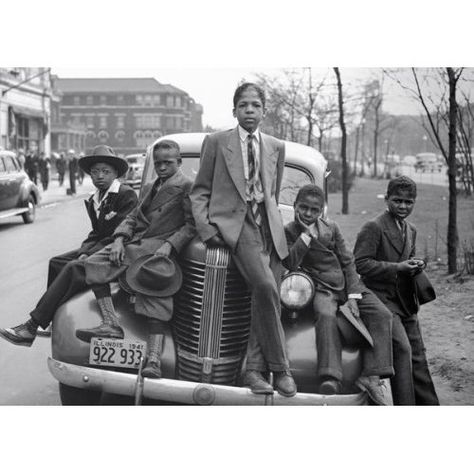 I believe this is a shot by James Van Der Zee  Dapper young men South Side Chicago, Classy People, American Photo, Art Noir, Louis Armstrong, Paul Newman, Dean Martin, Marlon Brando, Sean Connery