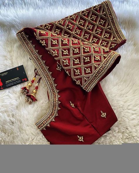 Simple Aari Work Blouse Designs, Aari Work Blouse Designs, Simple Aari Work Blouse, Red Blouse Design, Simple Aari Work, Pink Blouse Designs, Work Blouse Designs, Latest Bridal Blouse Designs, Maggam Work Designs