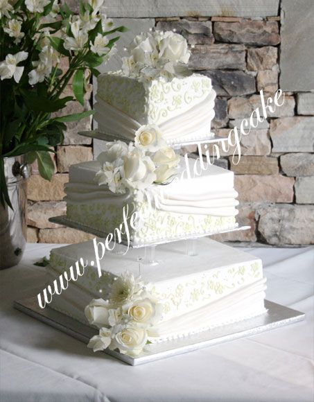 3 Tier square wedding cake 60th Anniversary Cake, 60th Wedding Anniversary Party, Cake Themes, Perfect Wedding Cake, Tier Cakes, Square Wedding Cakes, New Years Wedding, 60 Wedding Anniversary, Tiered Cake