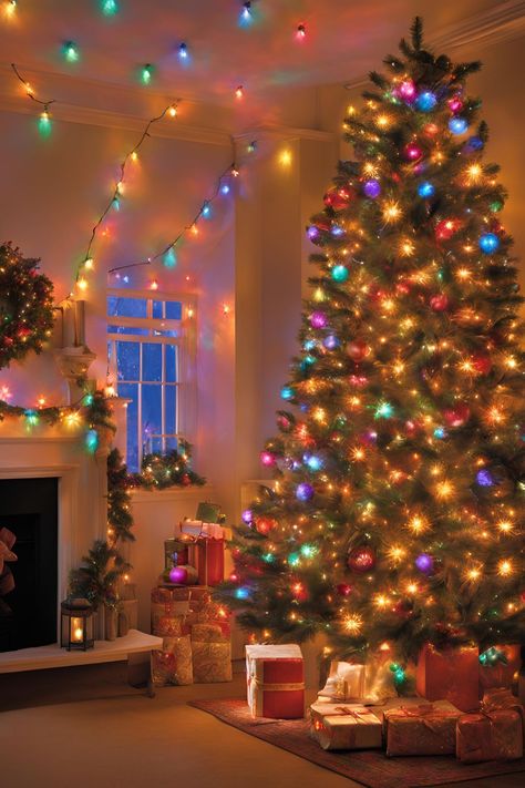 Colorful Christmas tree ideas with multicolor lights for a festive indoor holiday decoration Christmas Tree Ideas Multicolor Lights, Christmas Tree Multi Color Lights Decor, Indoor Christmas Lights Ideas, Multicolor Christmas Lights, Christmas Lights Ideas, Multicolor Christmas, Christmas Light Ideas, Indoor Christmas Lights, Nostalgic Christmas