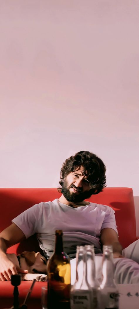 Arjun Reddy Aesthetic, Haddi Mera Buddy Wallpaper, Vijay Devarakonda Attitude Pics, Kabir Singh Dp, Arjun Reddy Love Images, Dear Comrade Wallpapers Hd, Dear Comrade Pics Hd, Kabir Singh Wallpapers, Arjun Reddy Wallpapers