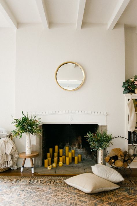 Wit and Delight + Munster Rose Christmas Greenery Inside Fireplace, Fireplace Styling, Candles In Fireplace, Mirror On The Wall, Decorating Styles, Style Deco, The Fireplace, Decoration Inspiration, Fireplace Mantle