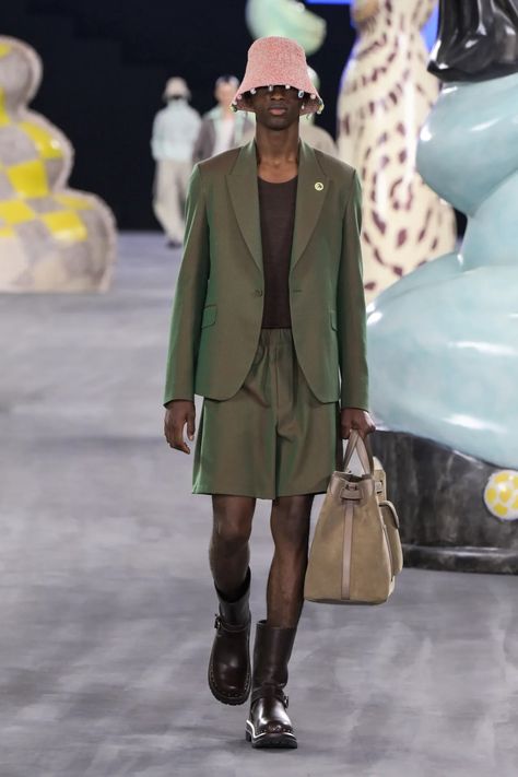 Dior Men Spring 2025 Men’s Runway, Fashion Show & Collection Review [PHOTOS] Paris Fashion Week Men, Dior Men, Spring 2025, Show Collection, Men Spring, June 2024, Mens Spring, Fashion Show Collection, Male Beauty