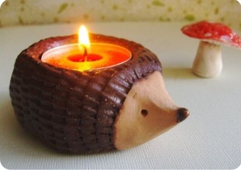 Hedgehog Accessories, Waldorf Teacher, Clay Candle Holders, Hedgehog Gifts, Clay Candle, Hedgehog Pet, Clay Crafts Air Dry, Keramik Design, Diy Holder