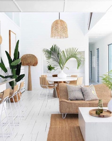 9 Minimalist Summer Home Decorating Ideas » Lady Decluttered Japandi Tropical, Summer Interior Design, Summer Living Room Decor, Style Californien, Alternative Furniture, Bohemian Style Home, Tropical Living Room, Tropical Interior Design, Summer Interior