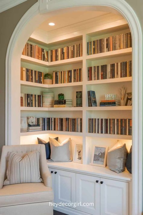 15 Must Copy Bedroom Library Ideas - Hey Decor Girl [Latest Trending Decor Design Ideas] Small Bedroom Library Ideas, Home Mini Library, Mini Library At Home, Mini Library In Bedroom, Bedroom Bookshelf Ideas, Cozy Library Room Ideas, Small Home Library Room, Bedroom Library Ideas, Cozy Library Room