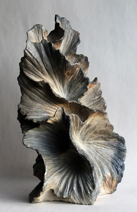 Ceramic Sculpture Texture, Ceramic Sculptures & Statues, Ceramics Nature Inspired, Nature Inspired Sculpture, Nature Inspired Ceramics, Textural Sculpture, Flowy Art, Clay Landscape, Organic Pottery