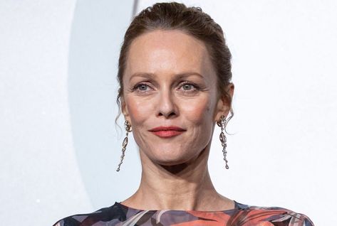 La comédienne Vanessa Paradis était l’invitée de l’émission « Beau geste », diffusée sur France 2 le 23 avril dernier. Au cours de l’entretien avec Pierre Lescure, la comédienne a révélé qu’elle avait refusé un rôle culte dans les années 2000. Audrey Tautou, Vanessa Paradis, The Voice, France