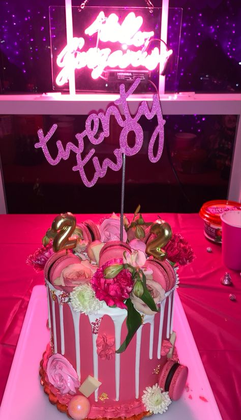 Big Cake Birthday, Custom 21st Birthday Cakes, Barbie 22nd Birthday, 22 Nd Birthday Cake, Pink Birthday Party Ideas For Adults, 22nd Birthday Themes For Her, Birthday Cakes For 22 Year Old Woman, 22nd Party Ideas, 23rd Birthday Themes For Her