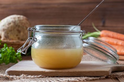 3 Nutritious Vegetable Broth Recipes for Dogs Slow Cooker Bone Broth, Broth For Dogs, Recipes With Vegetable Broth, Dog Vegetables, Homemade Vegetable Broth, Vegetable Benefits, Veggie Stock, Vegetable Broth, Broth Recipes