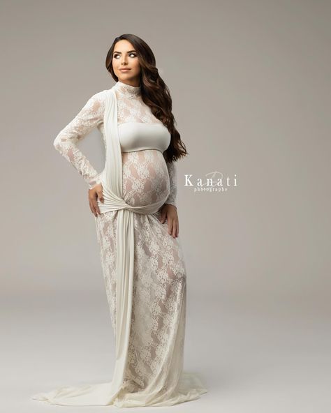 Maternity Props, 26 Weeks Pregnant, 32 Weeks Pregnant, Tender Moments, Dress Closet, Maternity Photographer, Pregnancy Photoshoot, Great Photos, Lace Dress