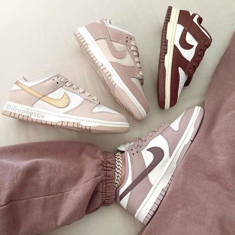 Dunks Astethic, Nikes Aesthetic, Nike Dunks Low Neutral, Dunk Low Neutral, Nike Dunks Oatmeal, Nike Dunk Low Diffused Taupe, Taupe Outfit, 22nd Bday, Shoes Wishlist