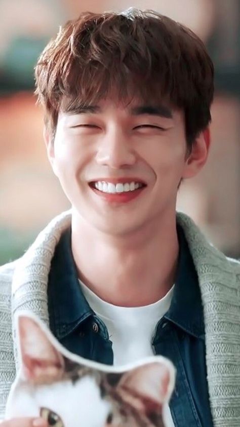 Lee Min Ho Images, Venus Signs, Yo Seung Ho, Smile Eyes, Korean Tv Series, Korean Male Actors, Yoo Seung Ho, Funny Cat Wallpaper, Joo Hyuk