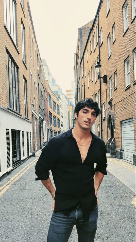 Taylor Zakhar Perez Wallpaper, Taylor Perez, Alex Taylor, Taylor Zakhar Perez, Zakhar Perez, Colin O'donoghue, Luke Evans, Attractive Guys, Hot Actors