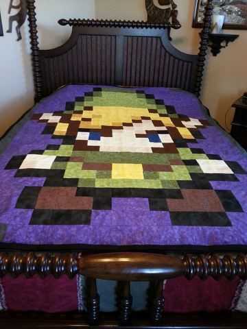 Legend of Zelda Pixel Art Blanket via Reddit user Daphonic Pixel Art Blanket, Legend Of Zelda Pixel Art, Diy Weighted Blanket, Zelda Pixel Art, Zelda Quilt, Pixel Quilting, Art Blanket, Geek Crafts, Mario Party