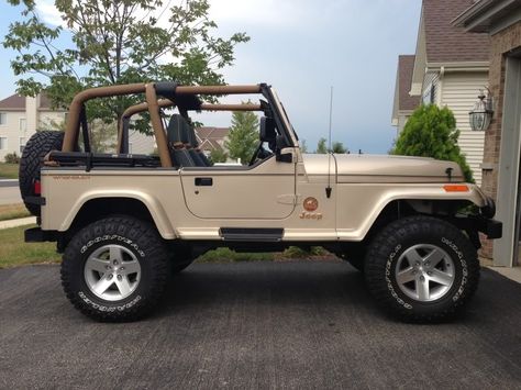 Princess Cars, Jeep Wrangler Forum, Yj Wrangler, Jimny Suzuki, Cj Jeep, Vintage Jeep, Jeep Yj, Old Vintage Cars, Jeep Wrangler Sahara