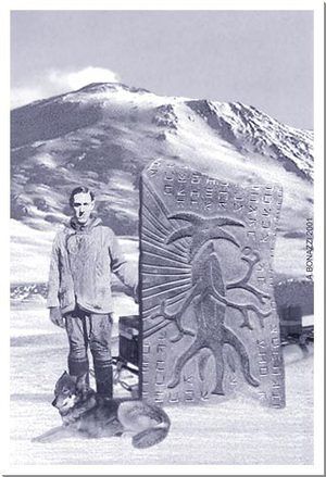 Lovecraft in Antarctica. Mountains Of Madness, Lovecraftian Horror, Cthulhu Mythos, Aliens And Ufos, Cosmic Horror, Ufo Sighting, Call Of Cthulhu, Ancient Mysteries, Art Antique