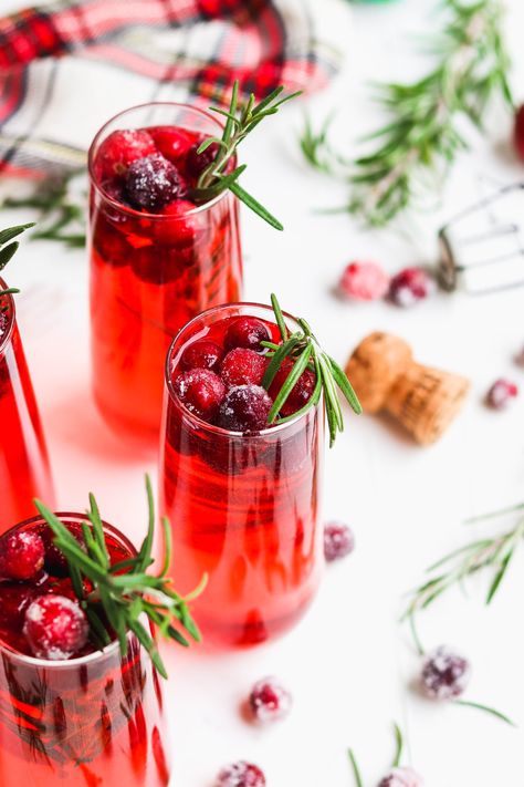 Thanksgiving Sangria, Cranberry Juice And Vodka, Pitcher Cocktails, Rosemary Simple Syrup, Champagne Cocktails, Thanksgiving Treats, Cocktail Ingredients, Champagne Cocktail, Ring In The New Year