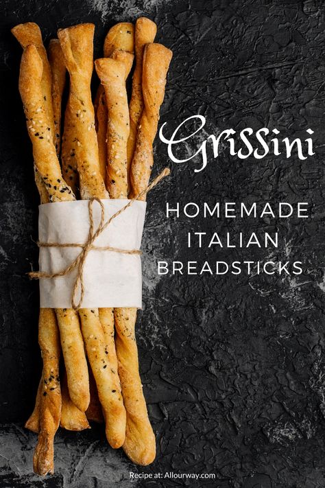 Grissini Breadsticks Recipe, Pasta Recipes Authentic, Crunchy Breadsticks, Italian Breadsticks Recipe, Breadstick Recipe, Italian Breadsticks, Italian Chicken Pasta Recipes, Italian Bread Sticks, Bread Stick