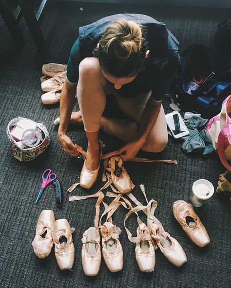 Company dancer Caralin Curcio prepping a #BBNutcracker-amount of pointe shoes to get her through the season. (It's also her birthday! 🎈 ) #BostonBallet Nutcracker Season, Dancer Aesthetic, Boston Ballet, Tutu Ballet, Dance Forever, Ballet Inspiration, Dance It Out, Ballet Photos, Pretty Ballerinas