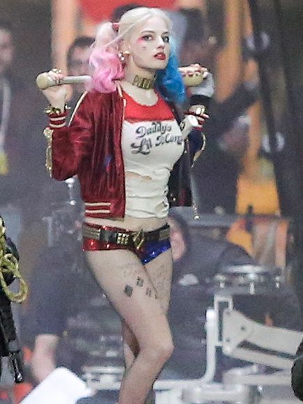 Harley Quinn Boots, Quin Harley, Crazy Character, Naomi Lapaglia, Joker Y Harley Quinn, Margot Robbie Harley Quinn, Margot Robbie Harley, Harley Quinn Costume, Harley Quinn Art