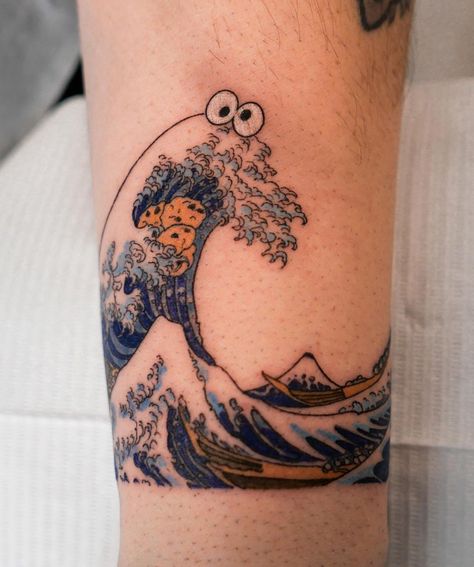 📷ilwohongdam #tattoo #tattooart - Tattoos and Tattoo Art Wave Off Kanagawa Tattoo, Great Wave Off Kanagawa Tattoo, Cookie Monster Tattoo, Kanagawa Tattoo, Sea Monster Tattoo, Appearance Goals, Cross Stitch Tattoo, Circular Tattoo, Japanese Tattoos For Men