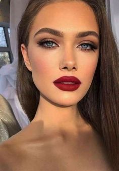 Evening Wedding Makeup, Fall Bridal Makeup, Soft Eye Makeup, Winter Bridesmaids, Bridal Make Up, Prom Eye Makeup, Bridesmaid Hair Makeup, Best Makeup Artist, Fall Makeup Looks