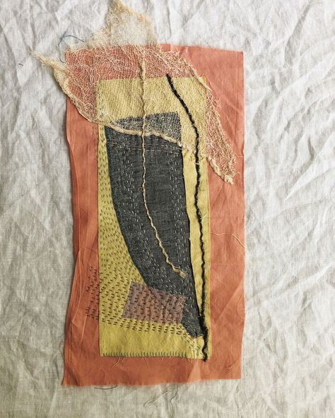 What is slow stitching? The mindful DIY craft you need to try. Textile Collage, Teaching Crafts, Textile Art Embroidery, Handmade Socks, Stitching Techniques, Stitch Book, Crafts Workshop, Creative Workshop, Slow Stitching