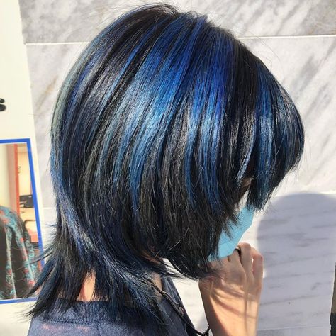 Blue Streaks Short Hair, Micro Dip Dye Hair, Wolfcut With Blue Highlights, Blue Streaks In Brown Hair Short, Blue Hair Inspo Short, Blue Chunky Highlights In Black Hair, Short Wolfcut With Highlights, Blue Hair Highlights Short, Blue And Black Hair Short