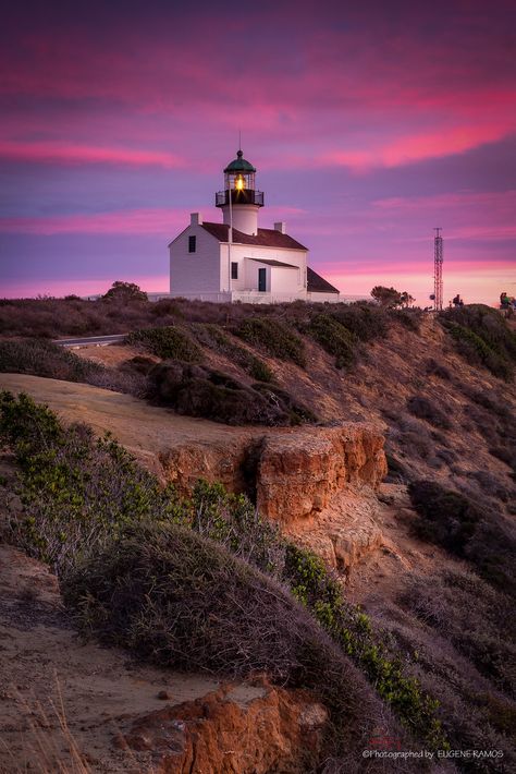 Old Point Loma Lighthouse, San Diego California // eramos_ca Point Loma Lighthouse, San Diego With Kids, San Diego Bucket List, Cabrillo National Monument, California Roadtrip, Visit San Diego, California San Diego, Stay Salty, Water Images