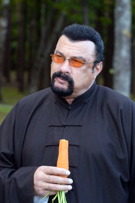 APTOPIX Belarus Seagal Steven Segal, Funny Photoshop Pictures, Alexander Lukashenko, I Surrender All, Martial Arts Film, The Dictator, Steven Seagal, Funny Photoshop, Money Shot