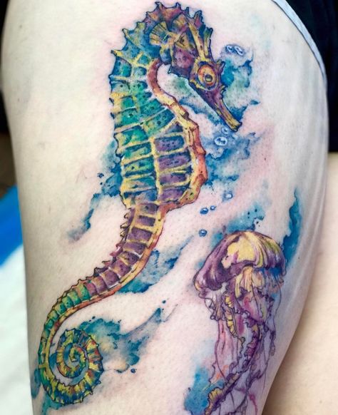 Watercolor seahorse and jellyfish Seahorse And Jellyfish Tattoo, Watercolor Seahorse Tattoo, Sea Life Tattoo, Animal Tattoo Meanings, Ocean Life Tattoos, Watercolor Seahorse, Dolphin Tattoos, Sea Life Tattoos, Animal Tattoos For Women