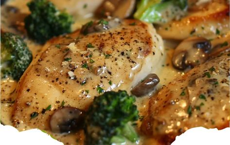 Creamy Broccoli And Mushroom Chicken, Creamy Chicken Broccoli, Mushroom Chicken Recipe, Broccoli Mushroom, Chicken Fresh, Chicken Mushroom Recipes, Creamy Broccoli, Tender Chicken Breast, Chicken Dinners