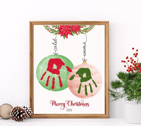 Christmas Handprint Art, Christmas Handprint Crafts, Christmas Handprint, Holiday Crafts Gifts, Handprint Keepsake, Meaningful Christmas Gifts, Handprint Gifts, Baby First Christmas, Baby Handprint