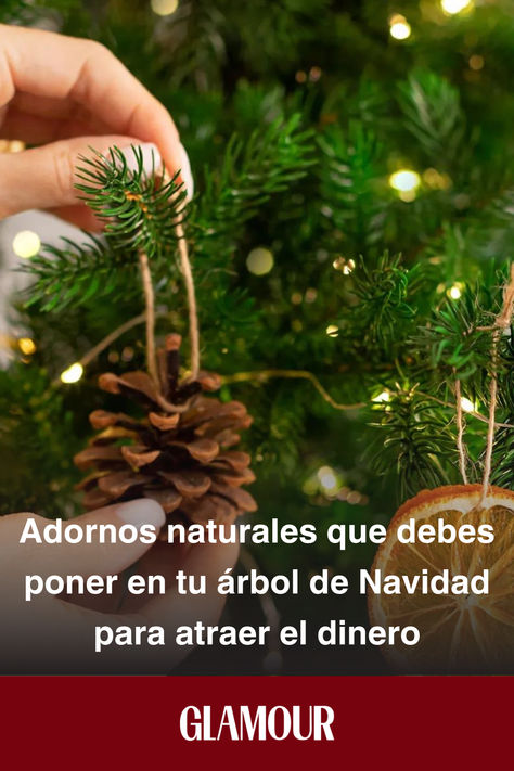 Descubre los adornos naturales que son ideales para incluir en el árbol de Navidad. Vanessa Hudgens Short Hair, Navidad Natural, Feng Shui, Christmas, Quick Saves