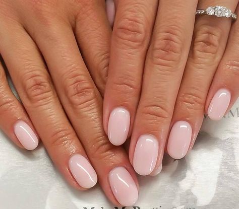 Natural Nails Manicure, Light Pink Nails, Nails Only, Round Nails, Nagel Inspo, Oval Nails, Neutral Nails, Dipped Nails, Holiday Nails