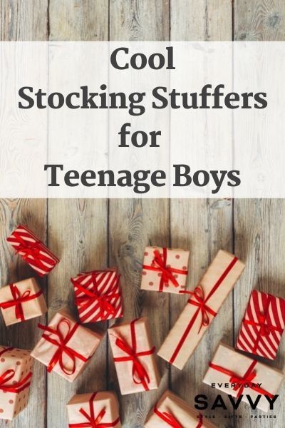 Stocking Stuffers For Teenage Girls, Stocking Stuffers For Teens, Stocking Stuffers For Girls, Stocking Stuffer Ideas, Unique Stocking Stuffers, Family Christmas Party, Stocking Stuffers For Men, Festive Cookies, Best Stocking Stuffers